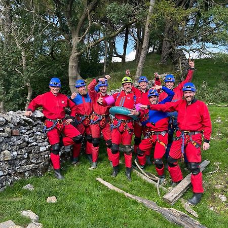 Old School House - Yorkshire Three Peaks Challenge Weathercote Exteriér fotografie